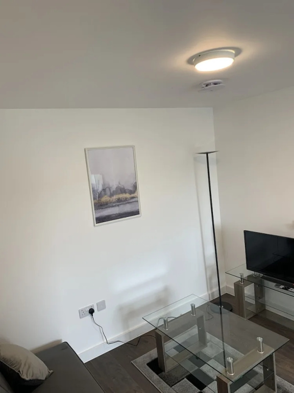 Top Floor - Serviced Apartments