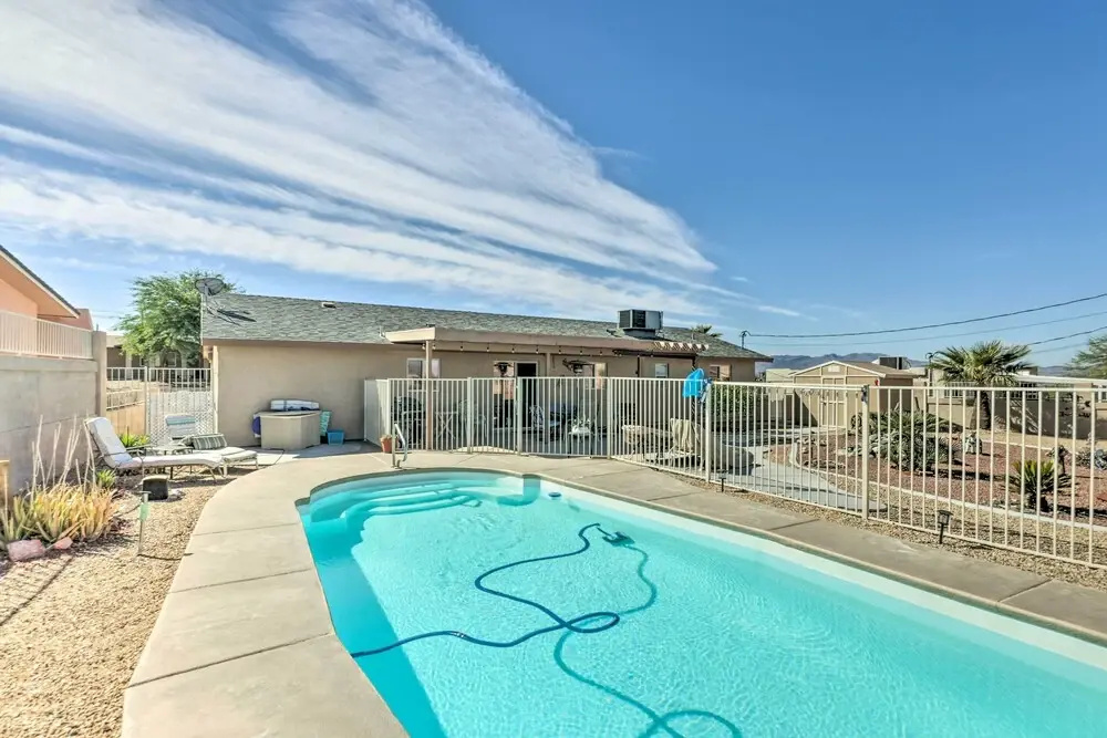2 Mi to Lake Havasu: Peaceful Home w/ Pool & Views