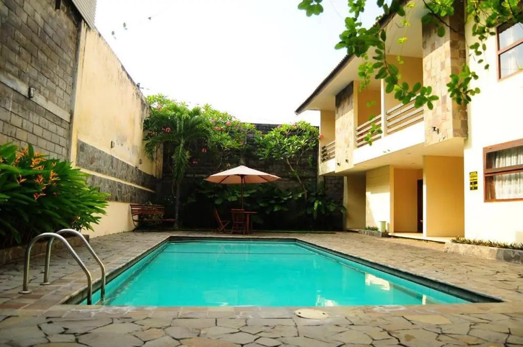 Teras Solo Syariah Guest House