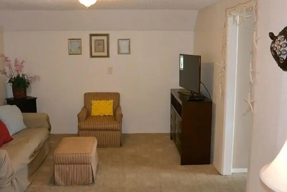 Gulf 4 Bedroom Condo by Fountain Vista Homes