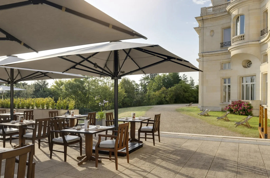 InterContinental Hotels Chantilly Chateau Mont Royal by IHG