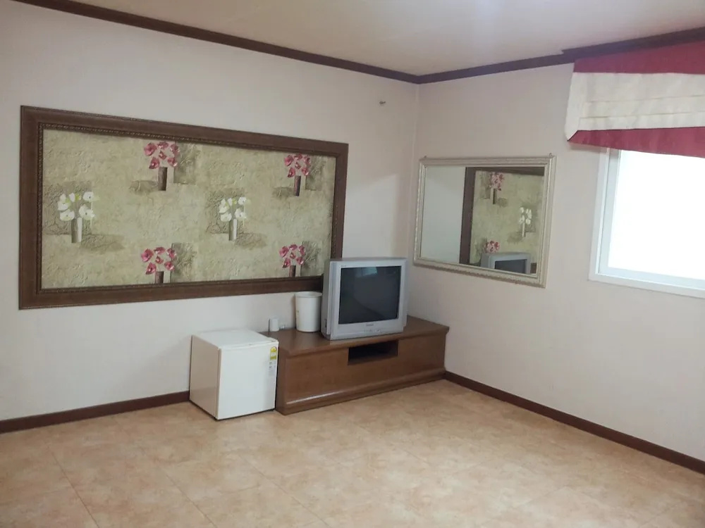 Purunsan Youth-tel