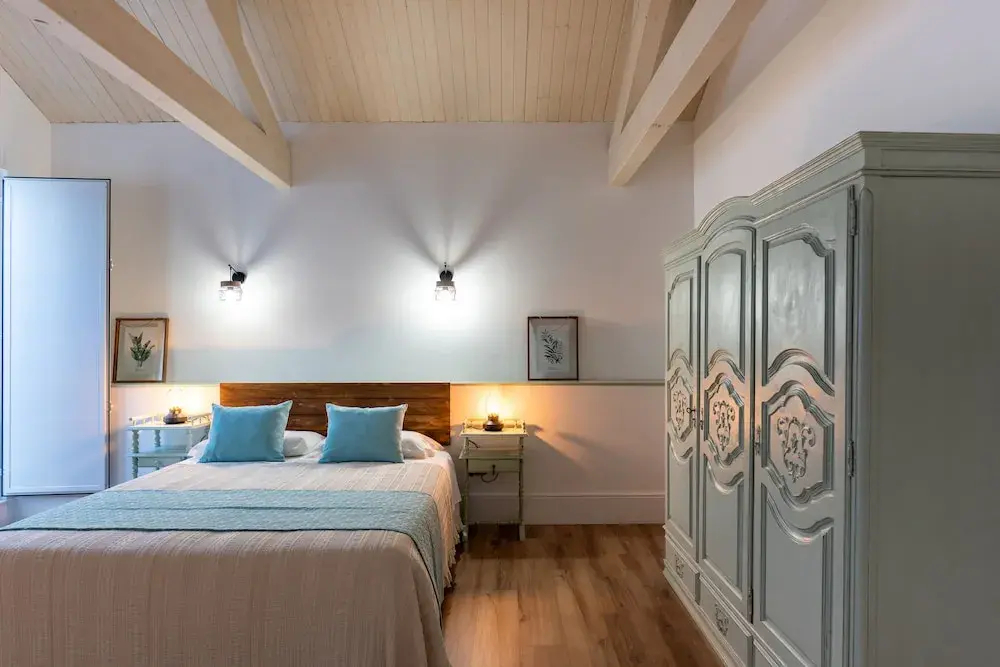 Feel Discovery Homes in Douro