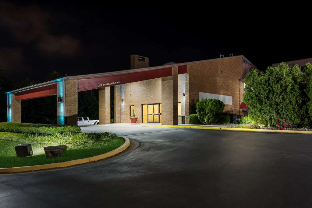Guesthouse Inn & Suites Lexington