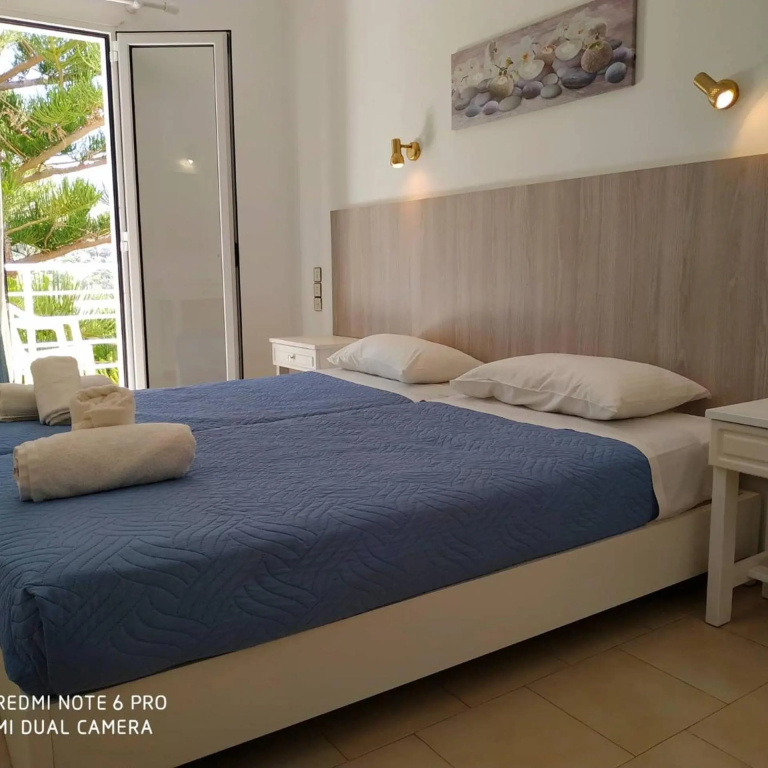 Marina Hotel