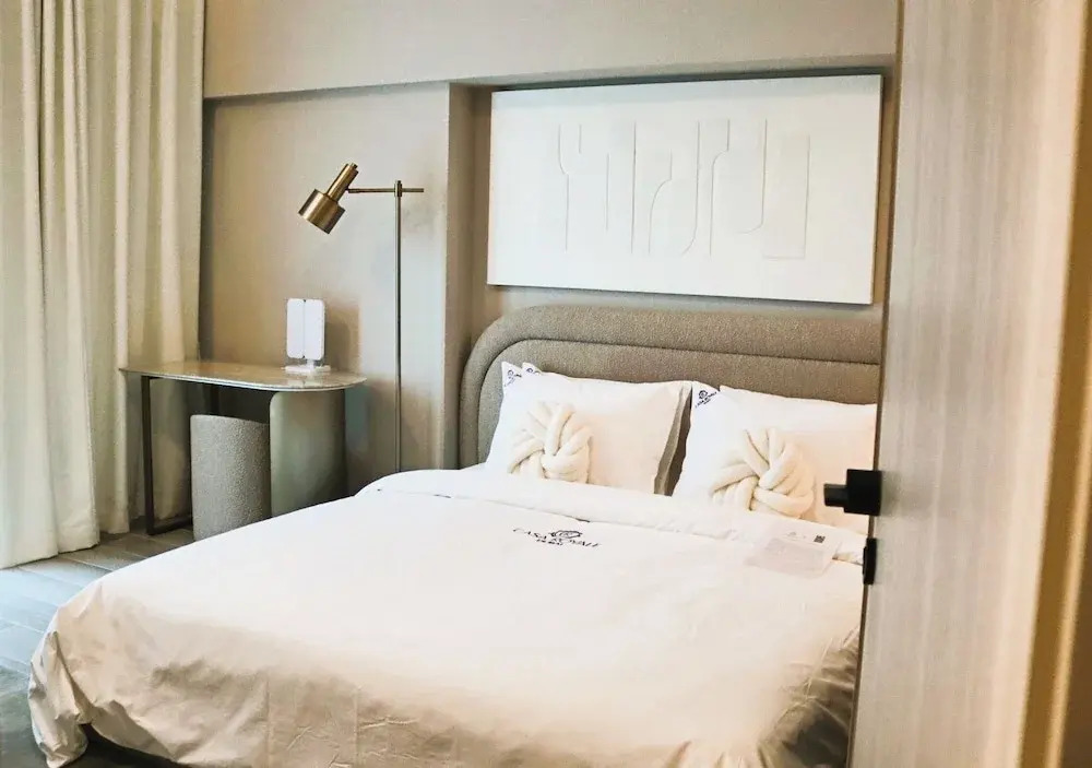 Casa Royale Vacation Home - JVC