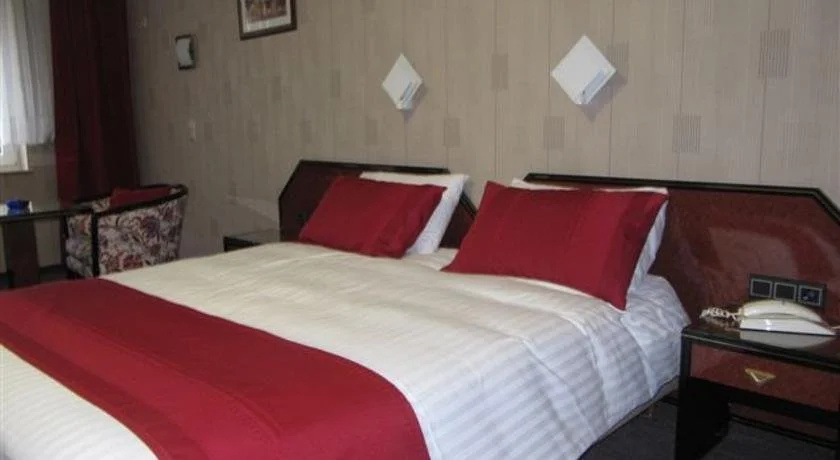 Hotel Le Val dOurthe