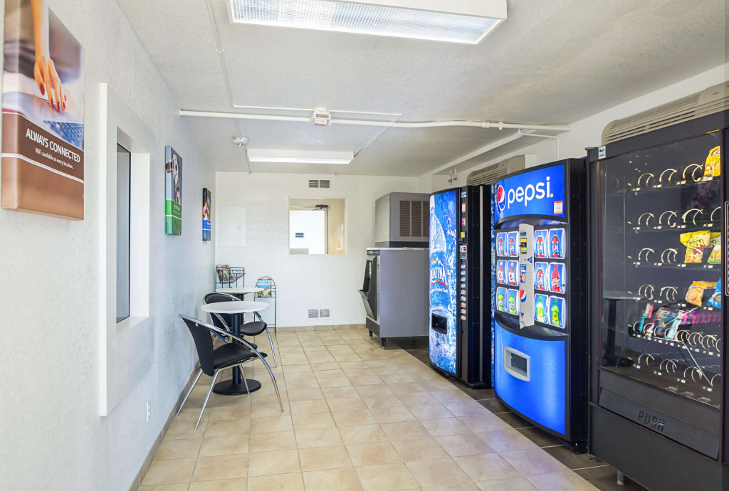 Motel 6-Pueblo, CO - I-25