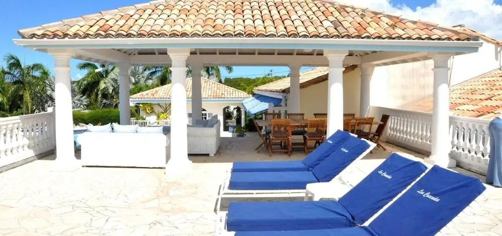 Villa Cascades