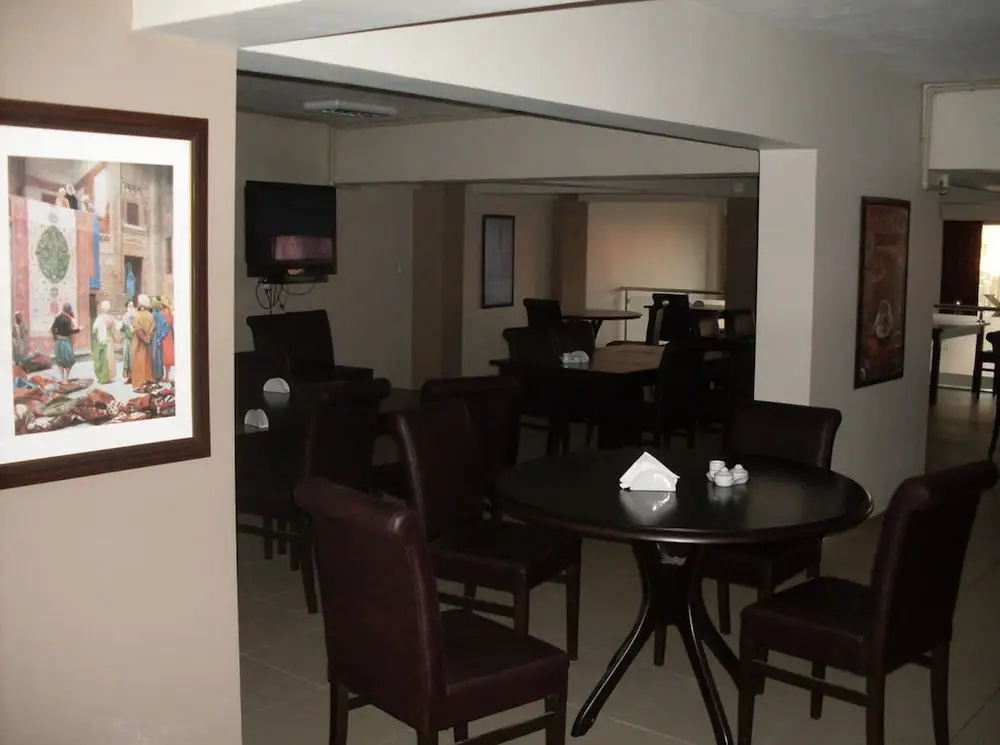 Zirvem Apart Otel