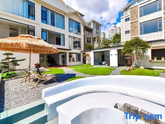 Dali Romance - Sea & Sky Vistas · Luxury Villa