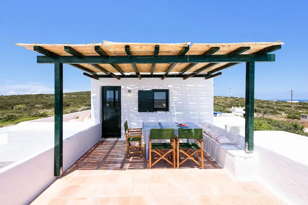 Traditional Villa 5 Mins on Foot From the Beach