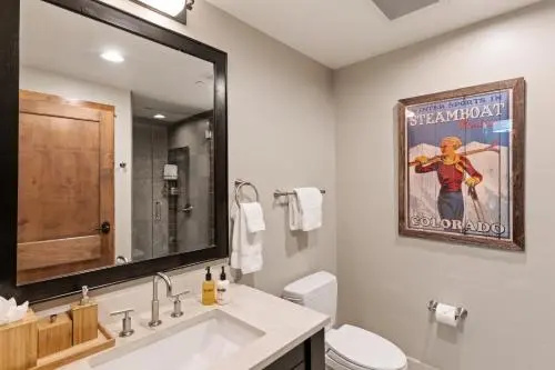 Edgemont 2504 - Luxury Ski-in Ski-out Condo