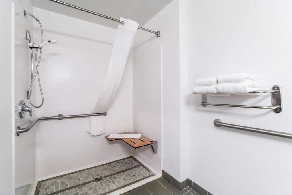 Quality Inn & Suites Augusta I-20