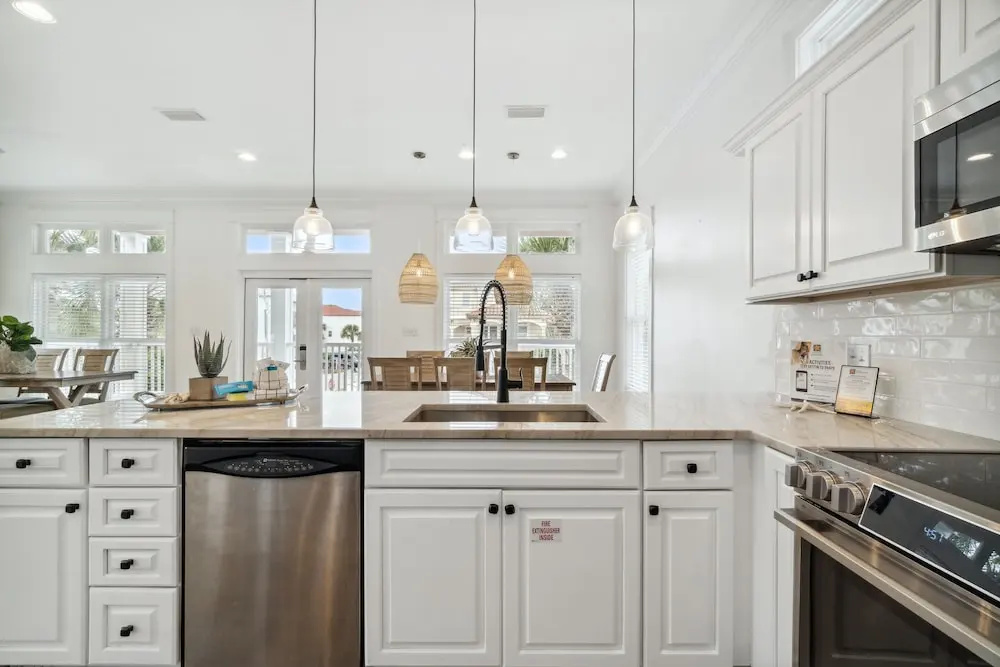 Destin Beach House - Gulf Star by Panhandle Getaways