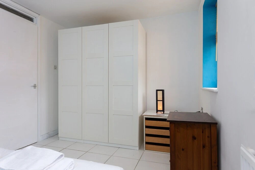 Modern 1 Bedroom Apartment in Shepherds Bush