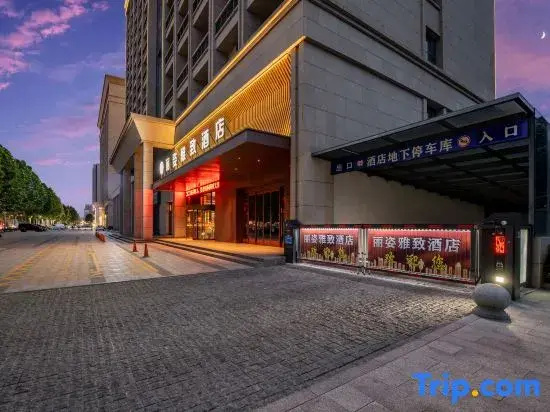 Lizi Elegant Hotel