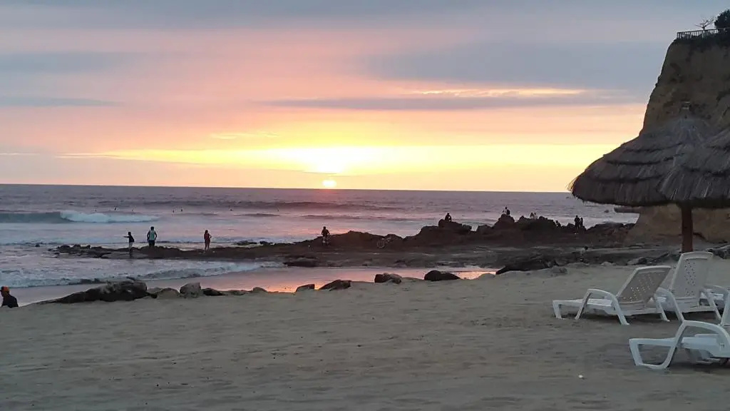 Baja Montañita Beach Resort