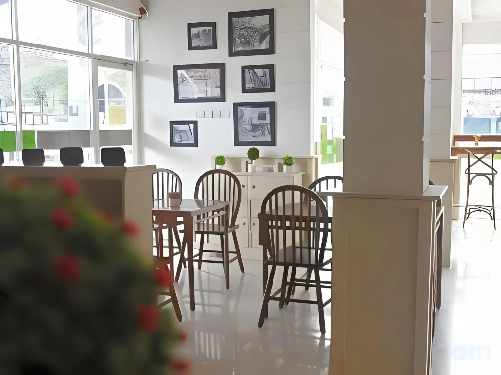 Wakeup Homestay - Hostel