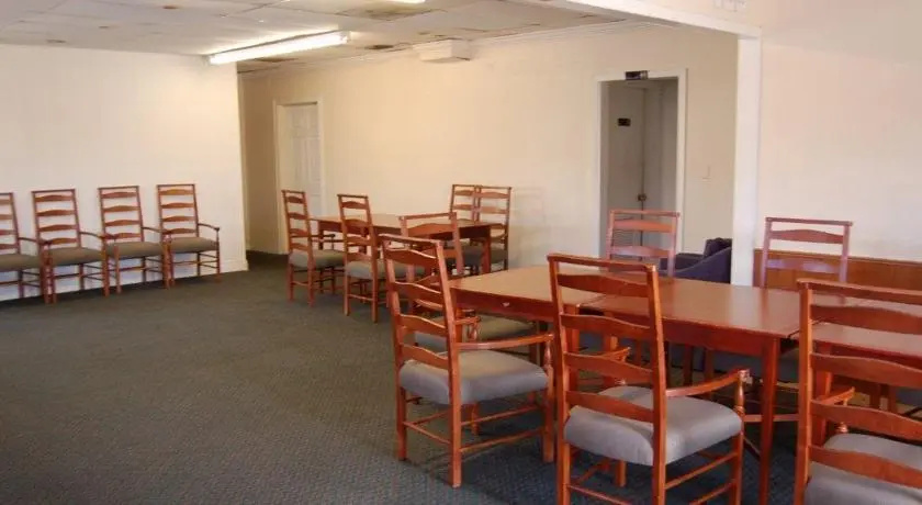 Extend a Suites Baton Rouge