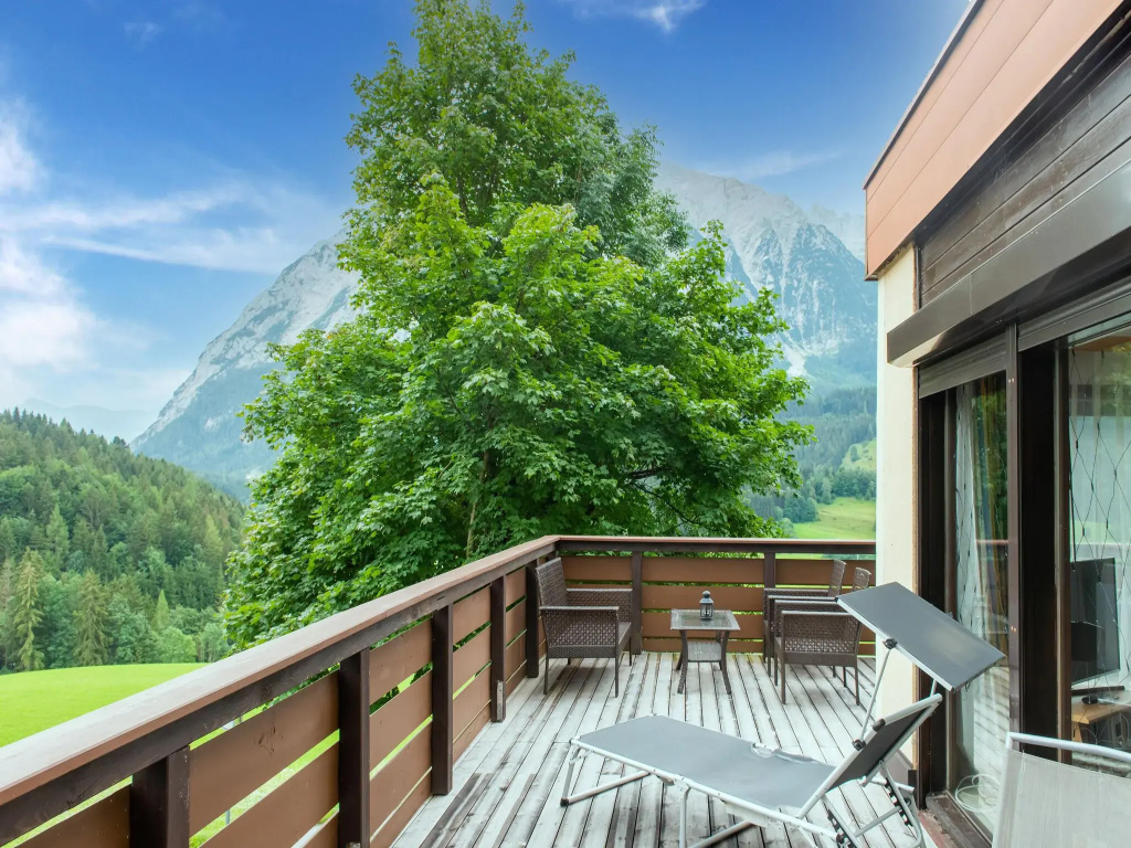 Apartment Tauplitz Near Ski Lift & Slopes