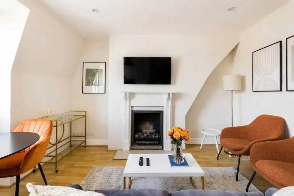 The London Crib - Relaxing 1bdr Flat With Terrace