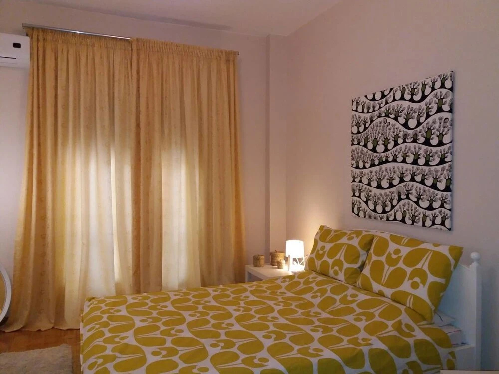Trendy Urban Home in Athens - 5' to Metro Station