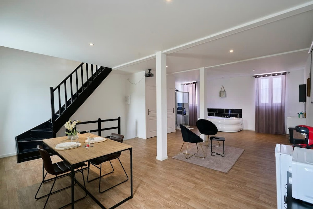 Le Grand Duplex Balneo 10 Minutes de la Gare