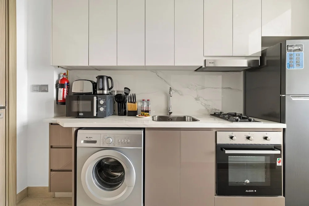 Bright Modern Studio in Meydan