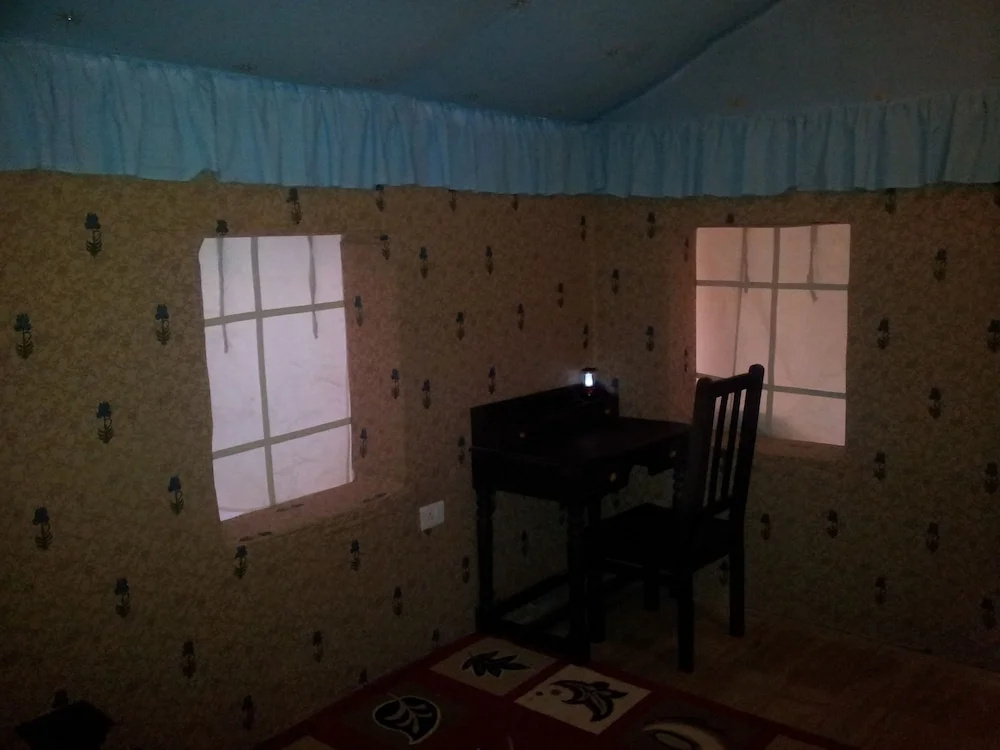Desert Glamping