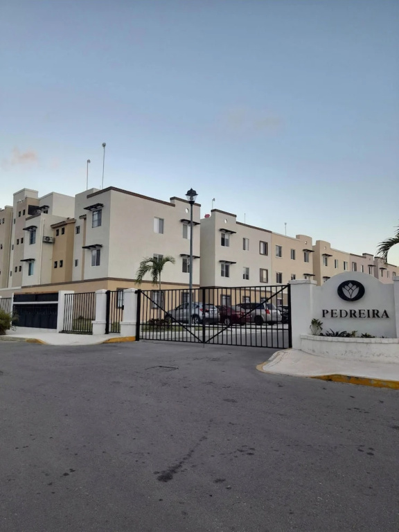 Devoted Hoestel in Cancun With Equipped Kitchen, Pool, Close to Beaches & More!