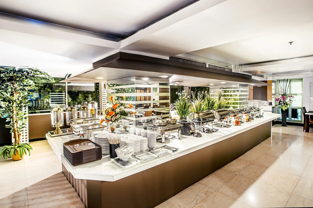 Hope Land Hotel Sukhumvit 24