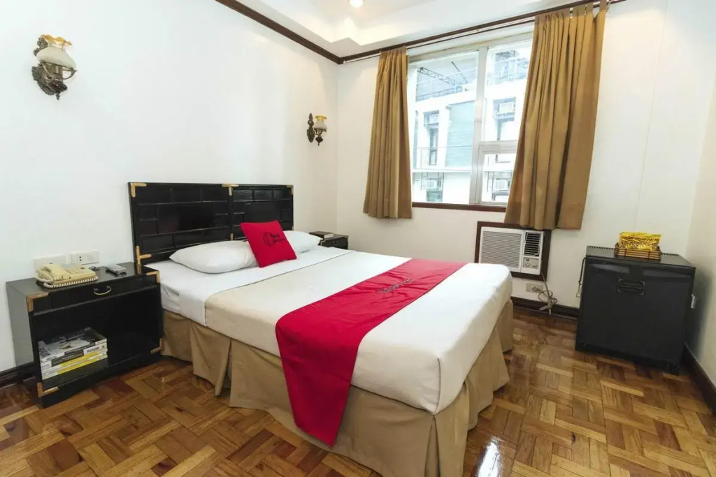 CONNECTOR Hostel