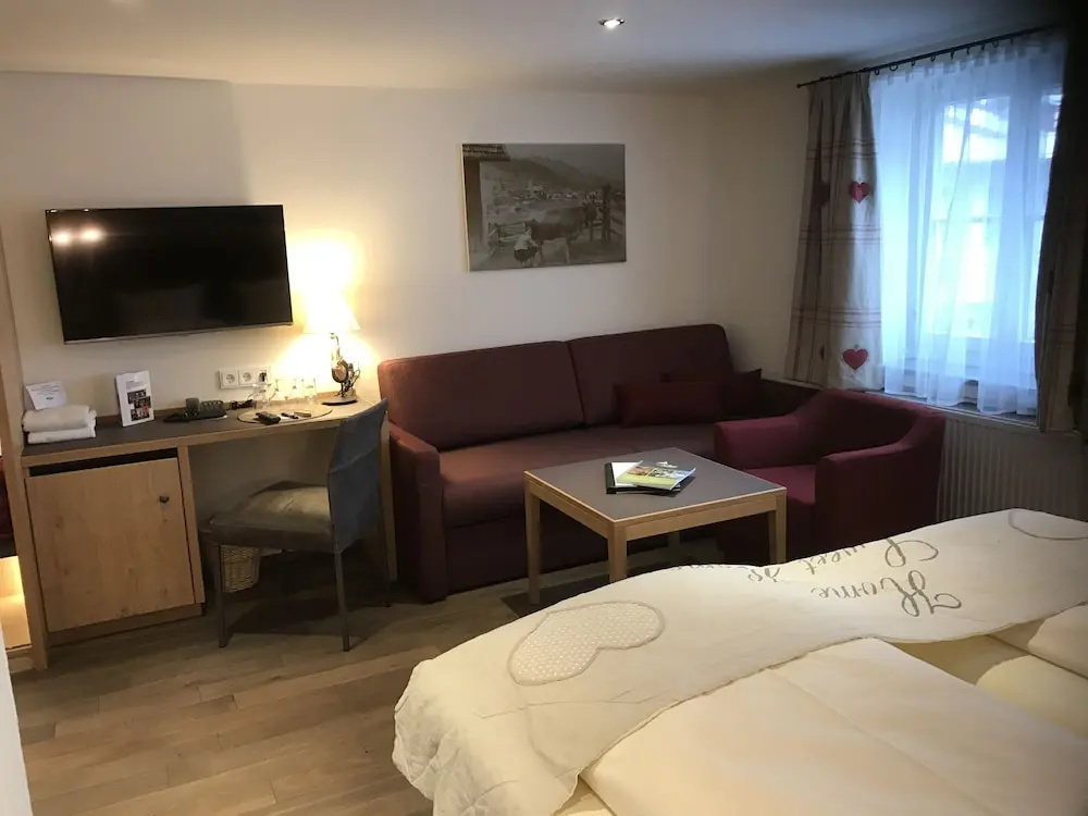 Hotel Adler