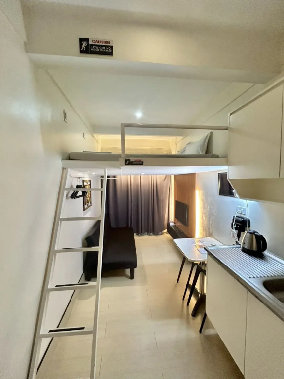 Selah Lofts Hotel