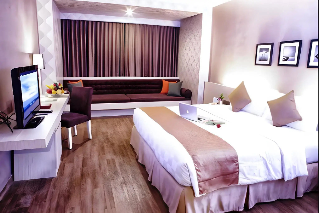 Garden Palace Hotel Surabaya