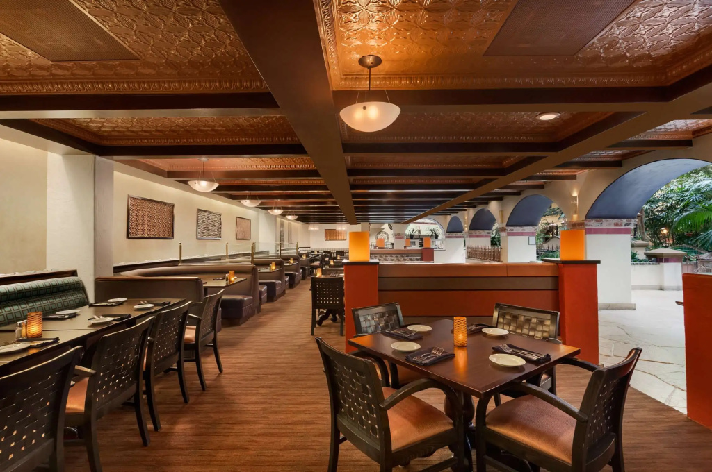 Embassy Suites by Hilton Los Angeles International Airport South
