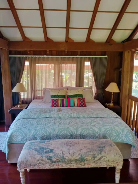 Private Wooden Pool Villa in Mae Rim for 4-6 Guests