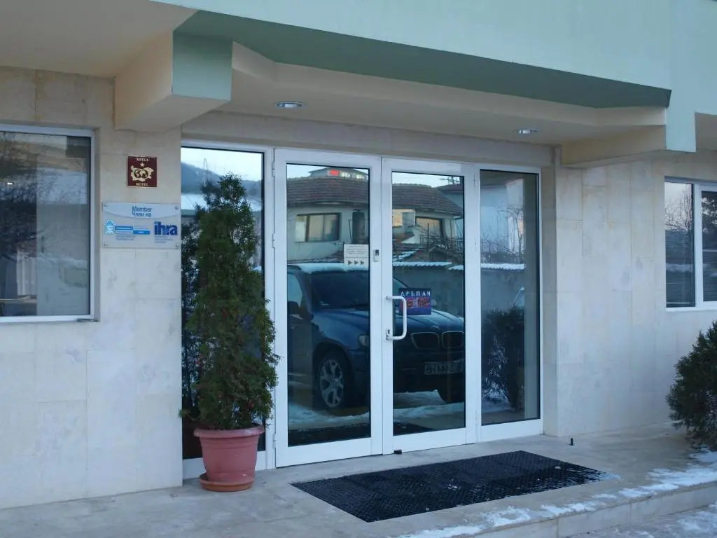 Paralax Hotel