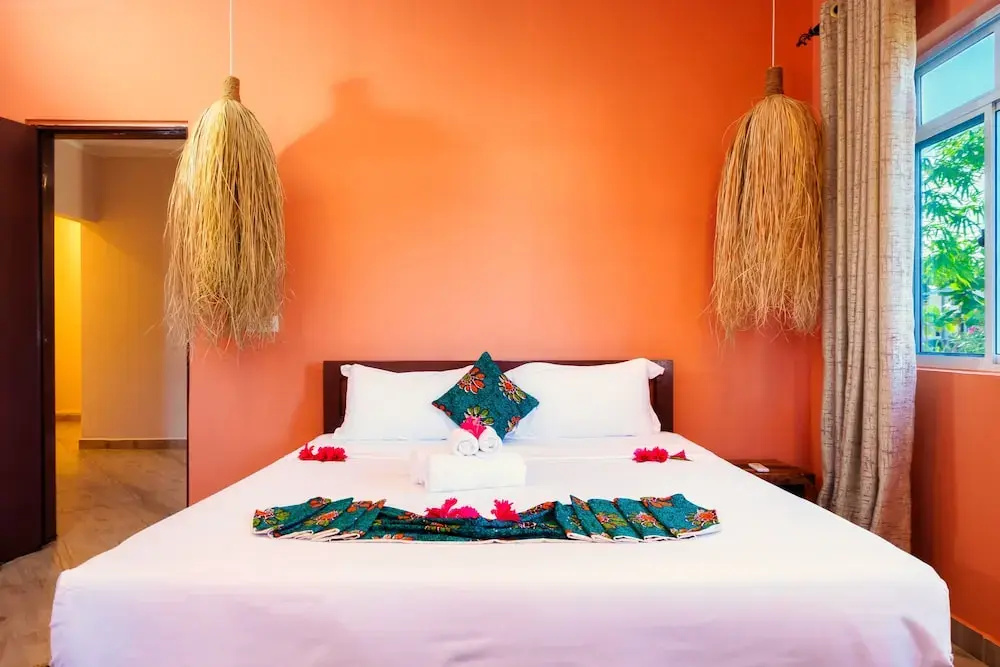 Coconut Breeze Apartments
