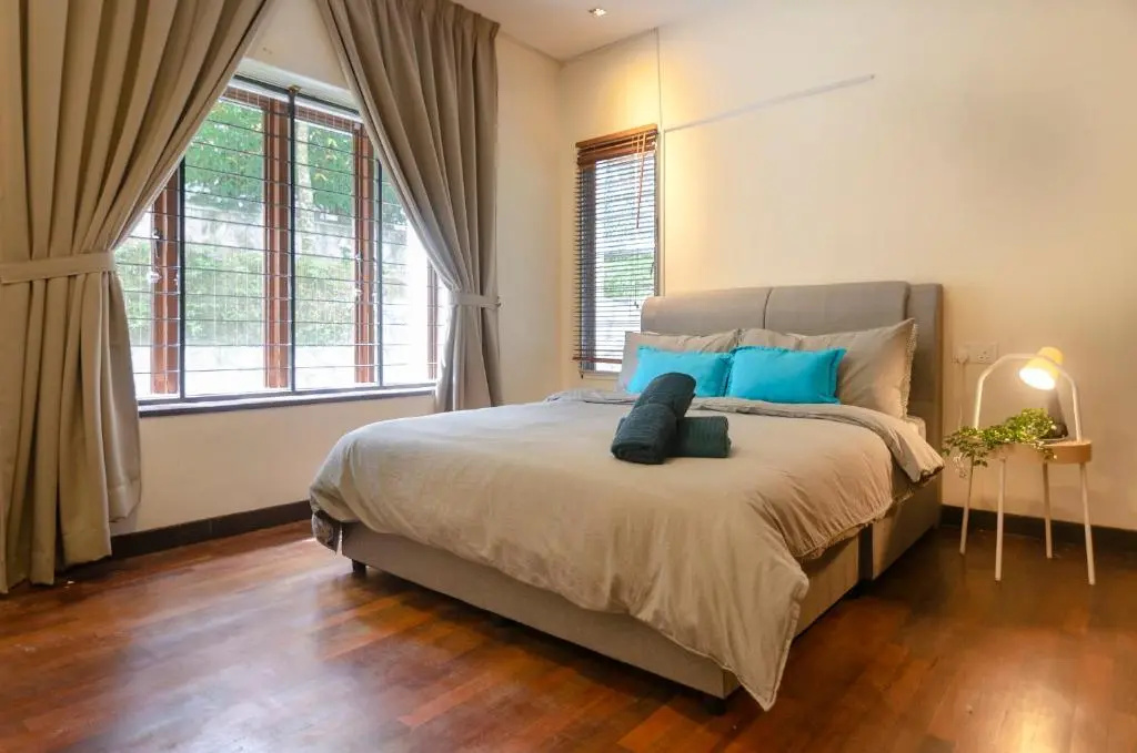 A Comfy & Cozy 2BR Home in Ukay Heights