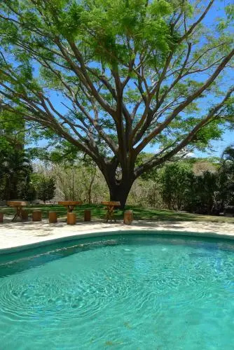 Amazing Studio Apartment with Pool - Close to Beach