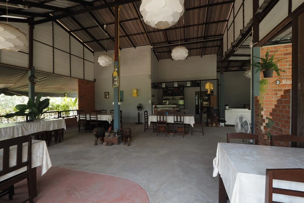 OYO 733 T Resort