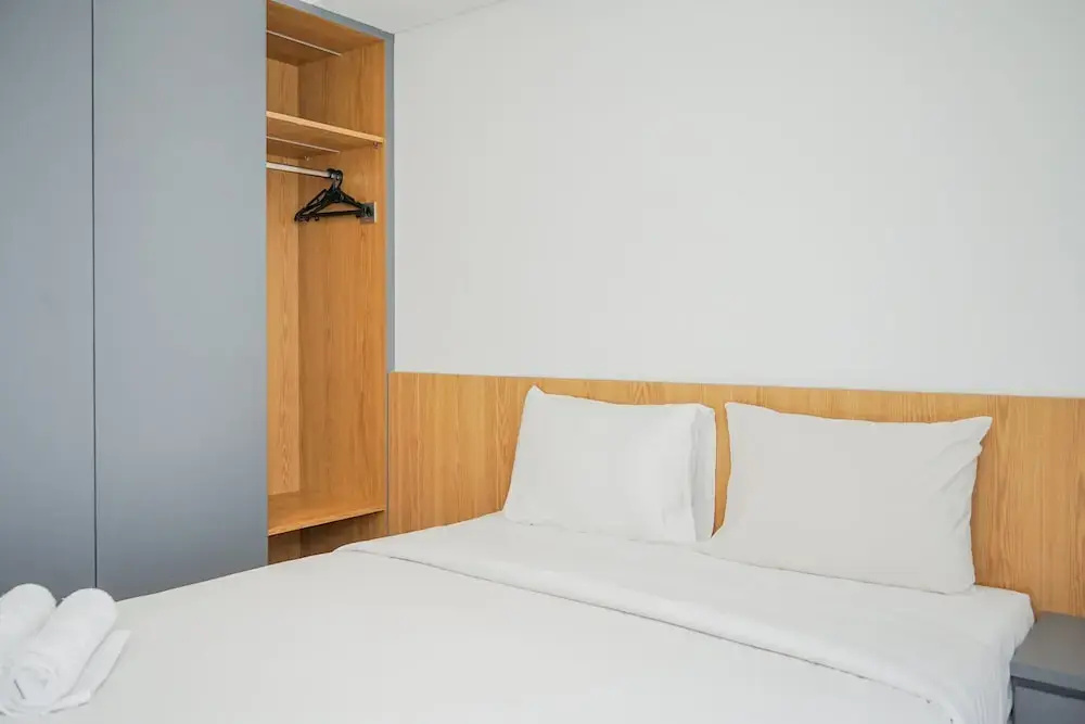 Modern Industrial Studio Apartment at Casa de Parco