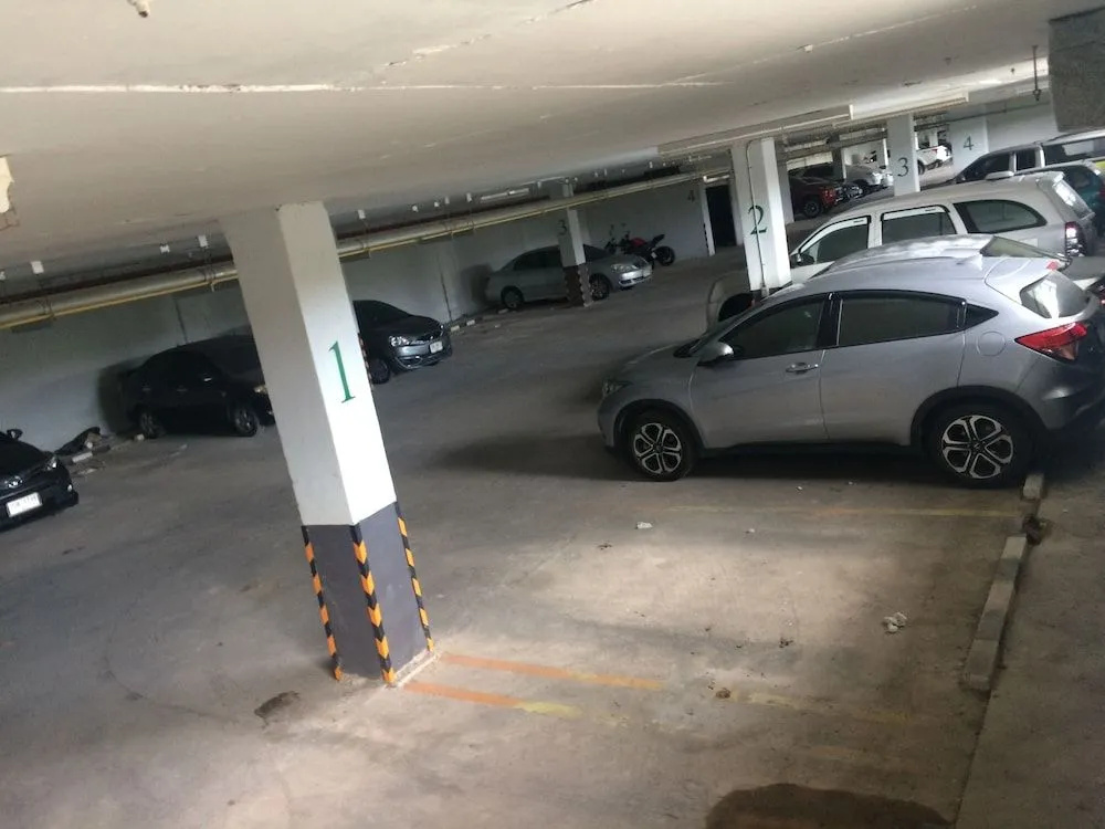 Phuket - Phanason city condo