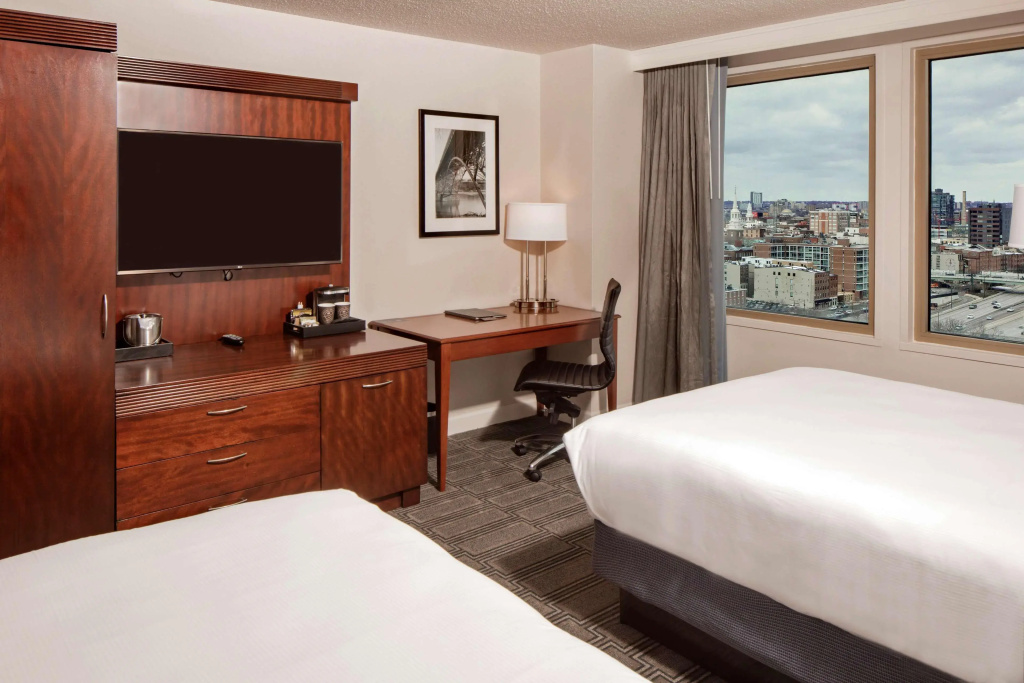 Hilton Philadelphia at Penn's Landing