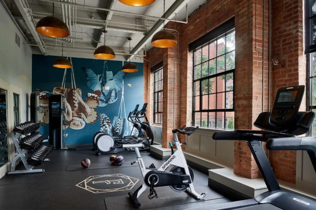 Foundry Hotel Asheville, Curio Collection By Hilton