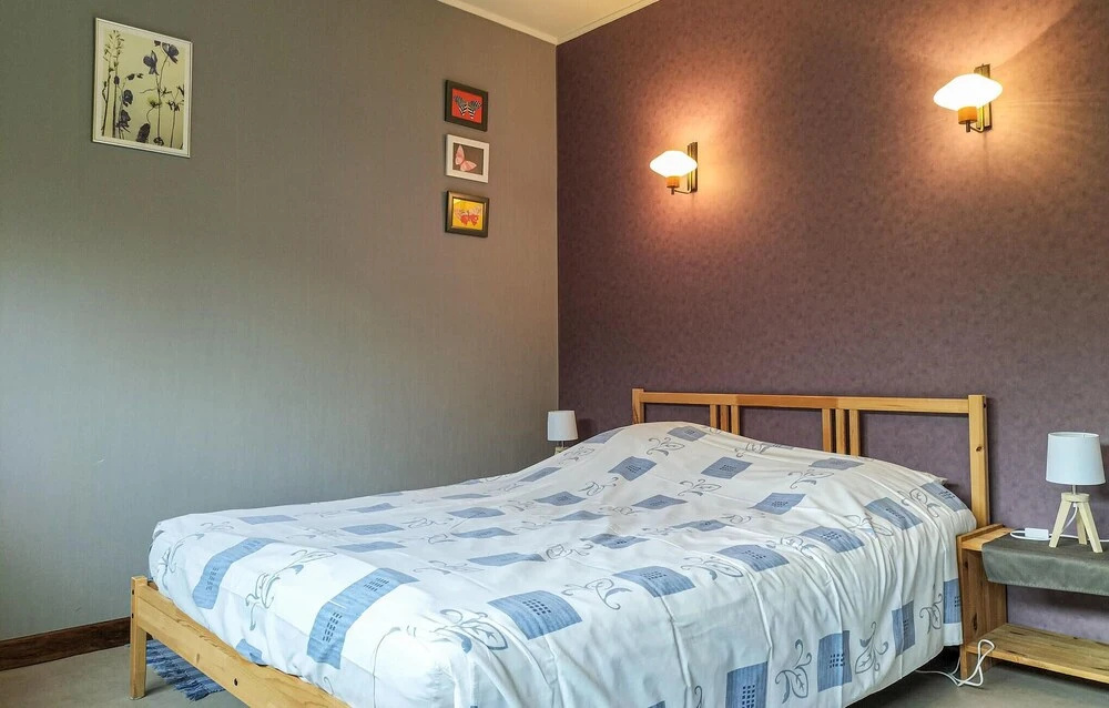 Amazing Home in Saint-hubert With Wifi and 3 Bedrooms