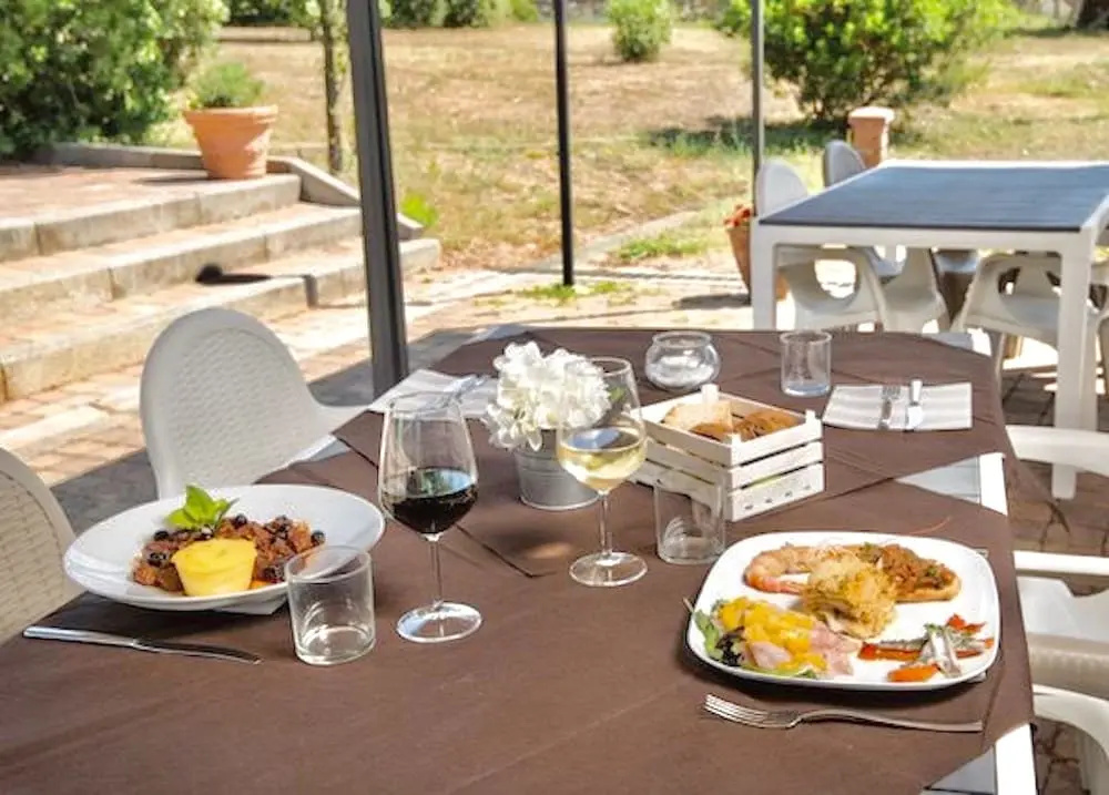Residence with pool 4 km from Suvereto