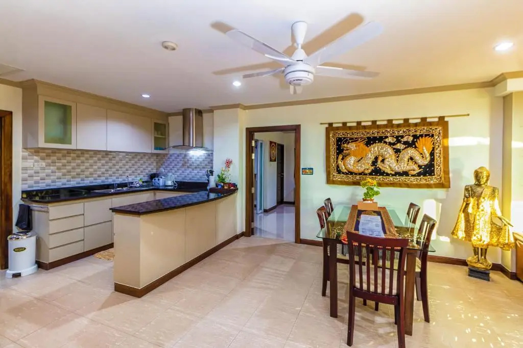 Karon View Apartments